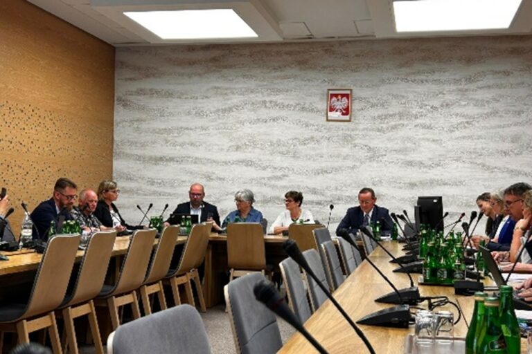 PARLAMENTARNY ZESPÓŁ DS. NEFROLOGII – INFORMACJA DLA MEDIÓW