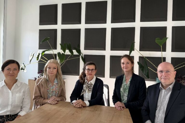 CHOROBY NEREK JAKO PROBLEM INTERDYSCYPLINARNY – RELACJA MAGDALENY RZEŹNICKIEJ Z PANELU EKSPERCKIEGO